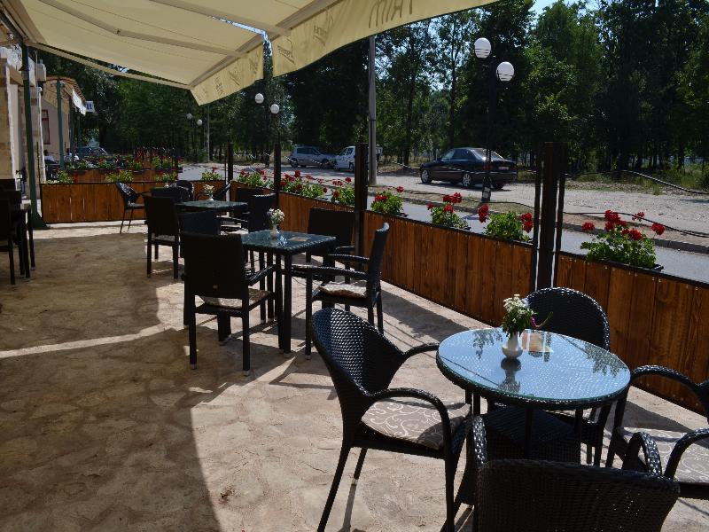 Hotel Trim Niksic Ngoại thất bức ảnh