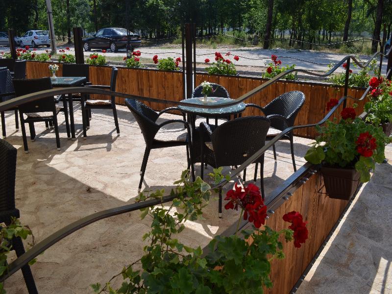 Hotel Trim Niksic Ngoại thất bức ảnh
