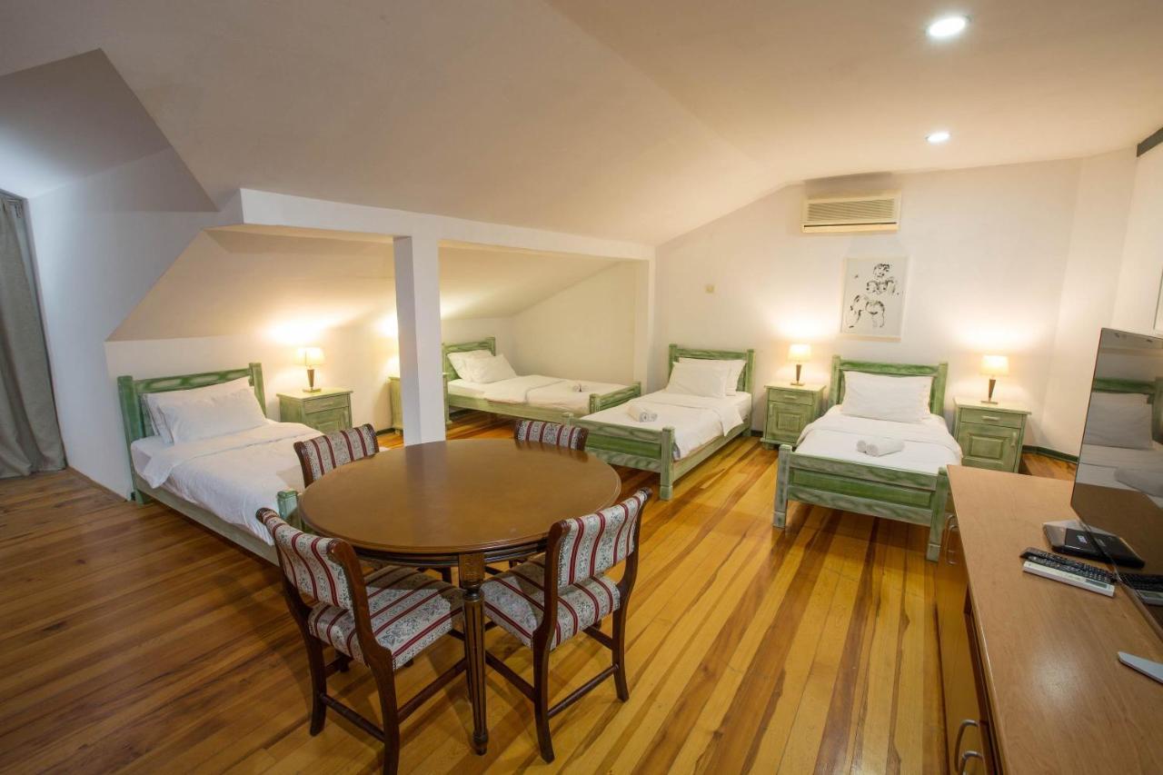 Hotel Trim Niksic Ngoại thất bức ảnh